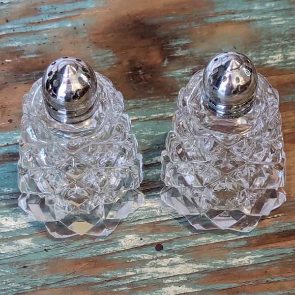Antique Cut Crystal Salt & Pepper Shakers With Silver Lids - Picture 15 of 15
